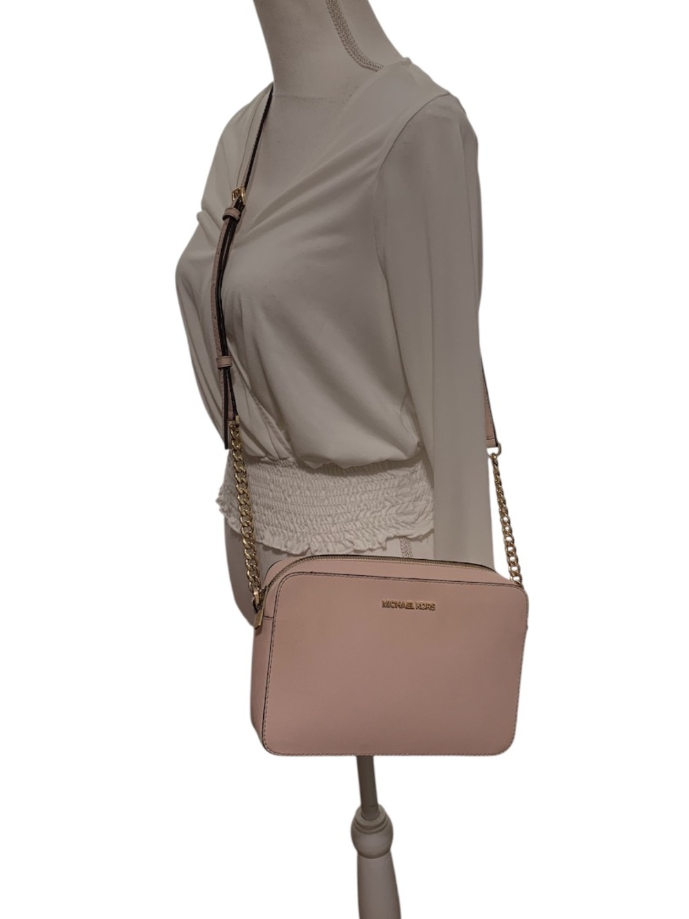 MICHAEL KORS Blush Pink Leather Crossbody Bag with Gold Chain